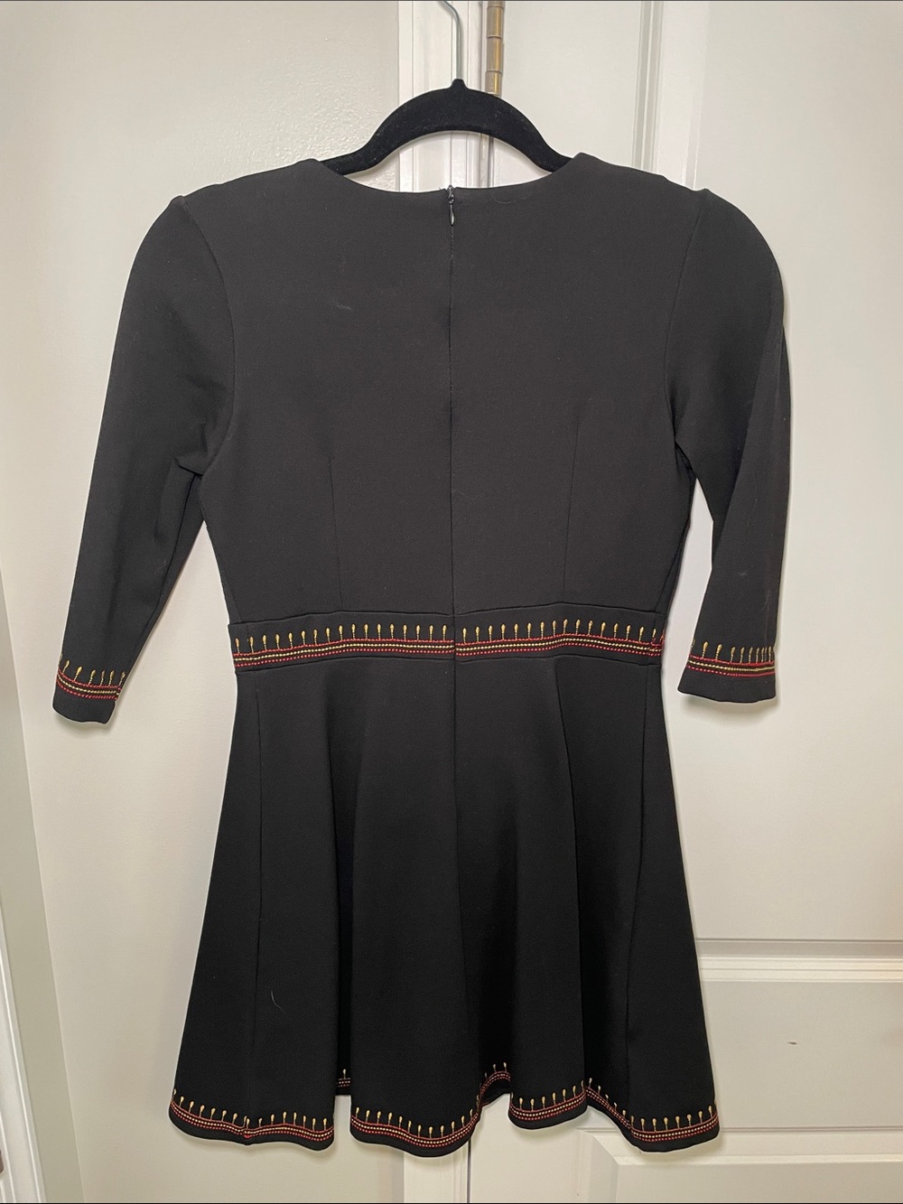 Lai Meng Black Embroidered Half-Sleeve Dress - Picture 2 of 10